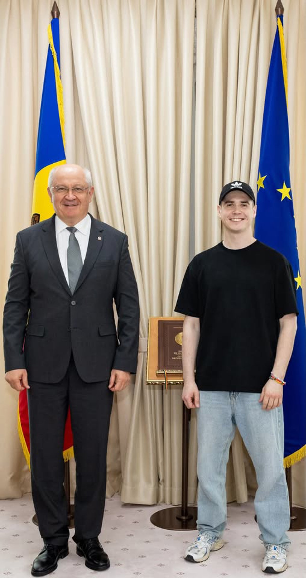 facebook/ Alexandru Munteanu