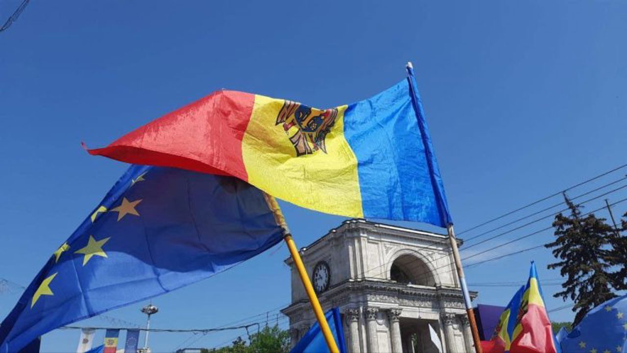 Переговоры с ЕС: Венгрия разблокировала два кластера для Украины, Молдова готовит позиции