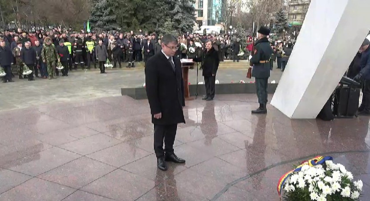 Память павших солдат войны в Афганистане почтили в Кишинэу