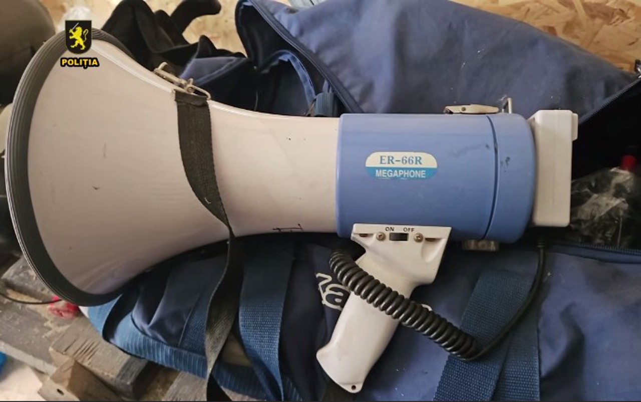 Полиция представила подробности об обысках на севере страны по делу о подготовке массовых беспорядков