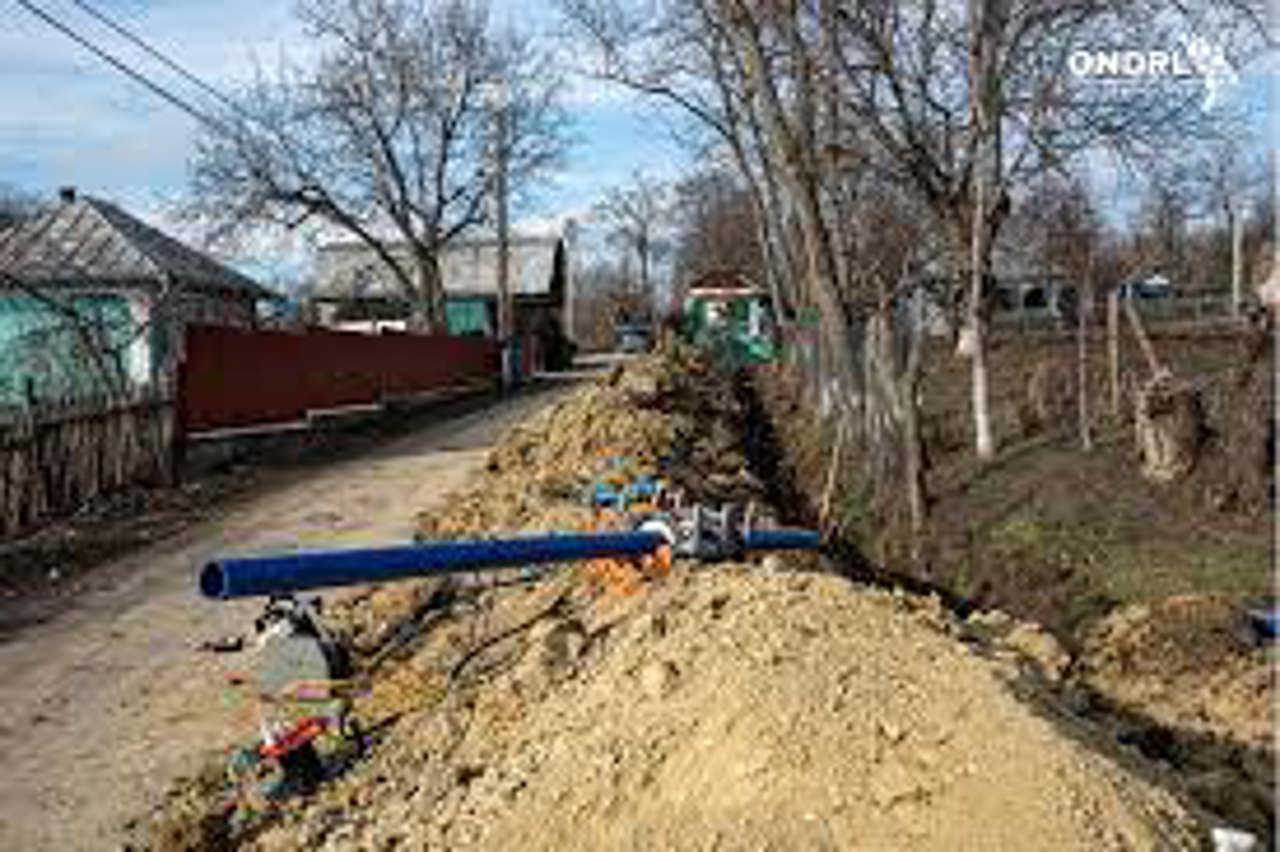 În satul Șeptelici, raionul Soroca, se încheie construcția unui apeduct, cu finanțarea Programului Național „Satul european"