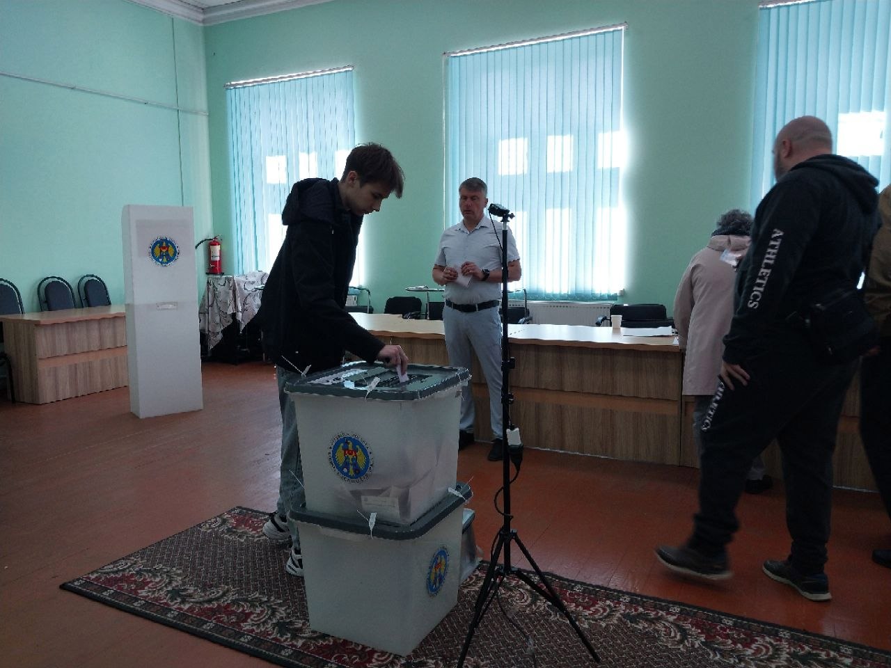 Alegeri locale noi: CEC a aplicat sancțiuni mai multor funcționari electorali de la Orhei și Taraclia