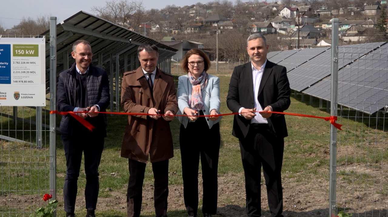 Lozova devine primul Sat Inteligent din Strășeni: Energie verde și tehnologii moderne pentru comunitate