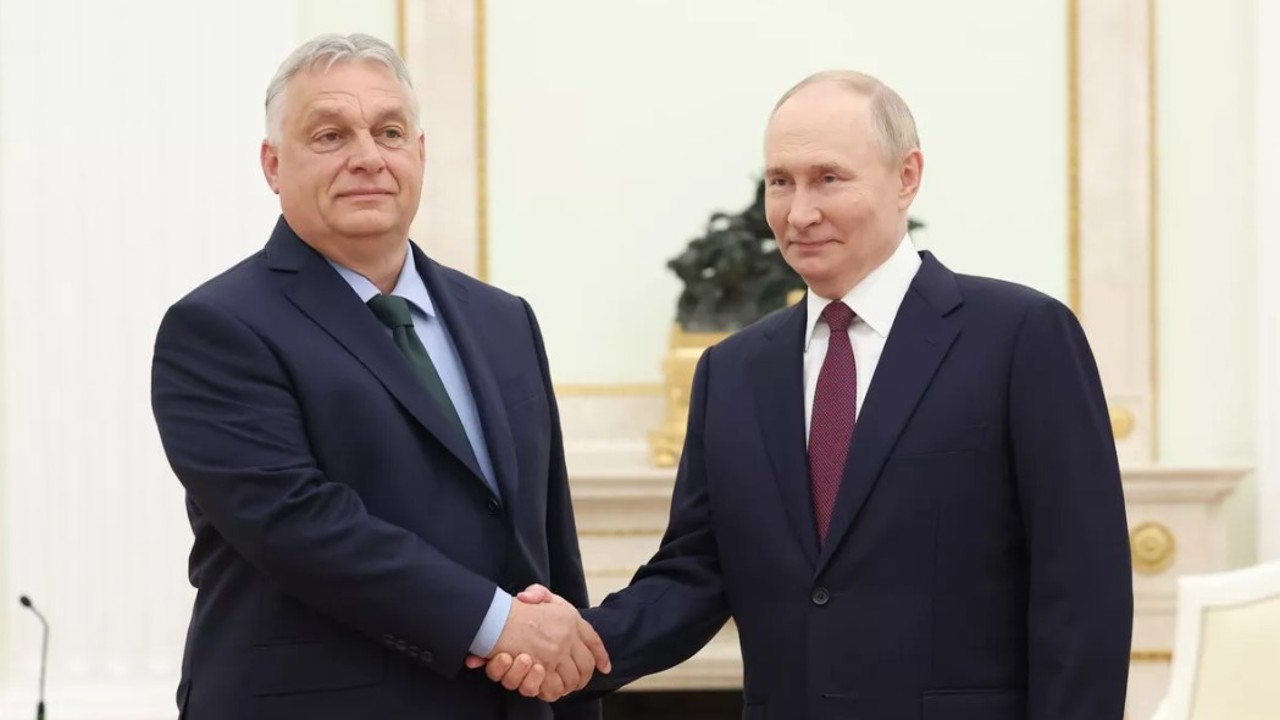 Премьер Венгрии Виктор Орбан приехал с необъявленным визитом в Москву после поездки в Украину