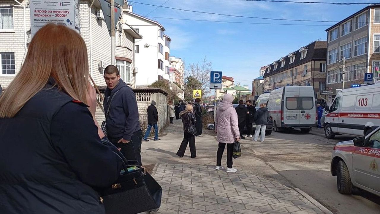 Atac armat la un colegiu din Anapa: un paznic ucis, doi răniți 