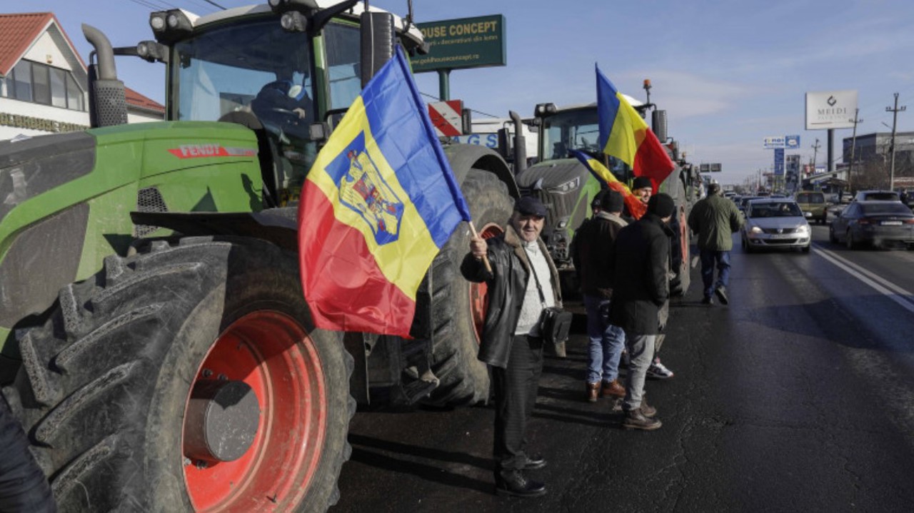 Proteste cu tractoare: „200 sau 300 de mii de tone de cereale din Ucraina pot falimenta fermierii moldoveni”