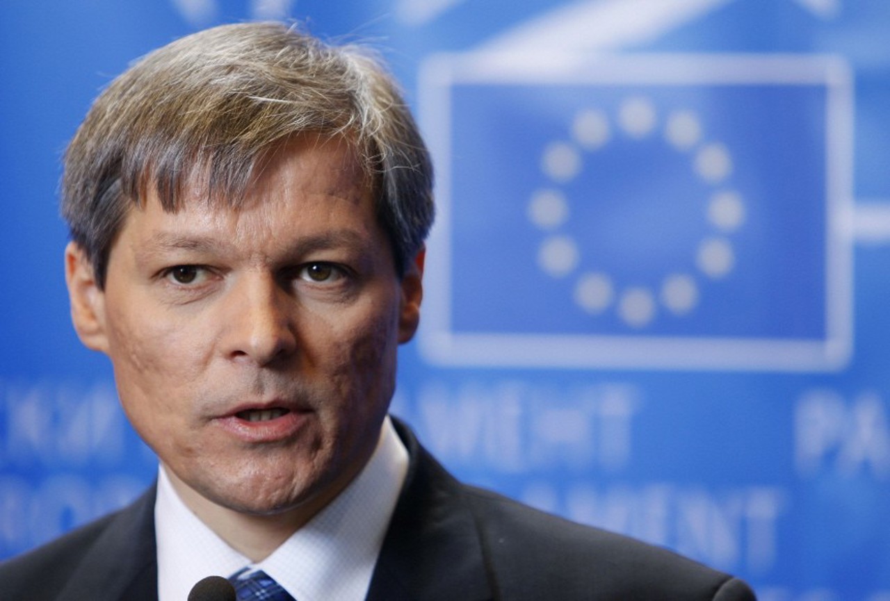 Dacian Cioloș: Statele UE trebuie să ajungă la un consens pentru ca Parlamentul European să aprobe un nou sprijin financiar pentru Republica Moldova