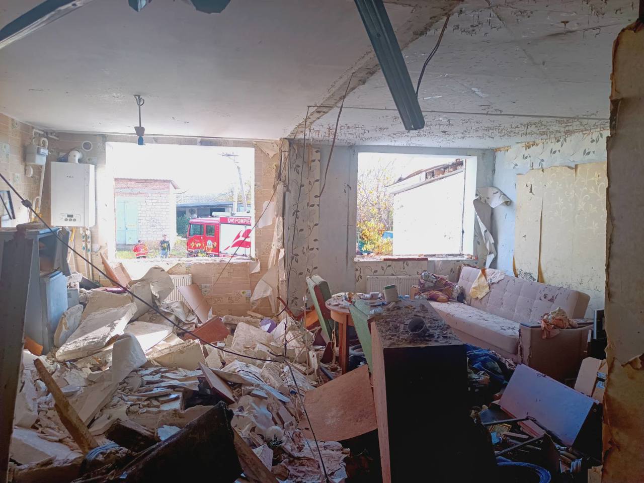 Explosion in Florești injures two, forces evacuation of over 50 residents