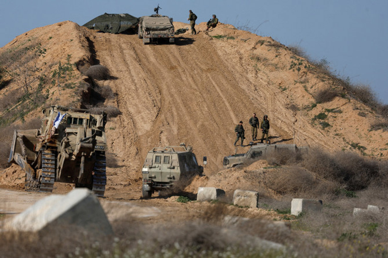 The number of Israeli soldiers killed in Gaza stands at 233