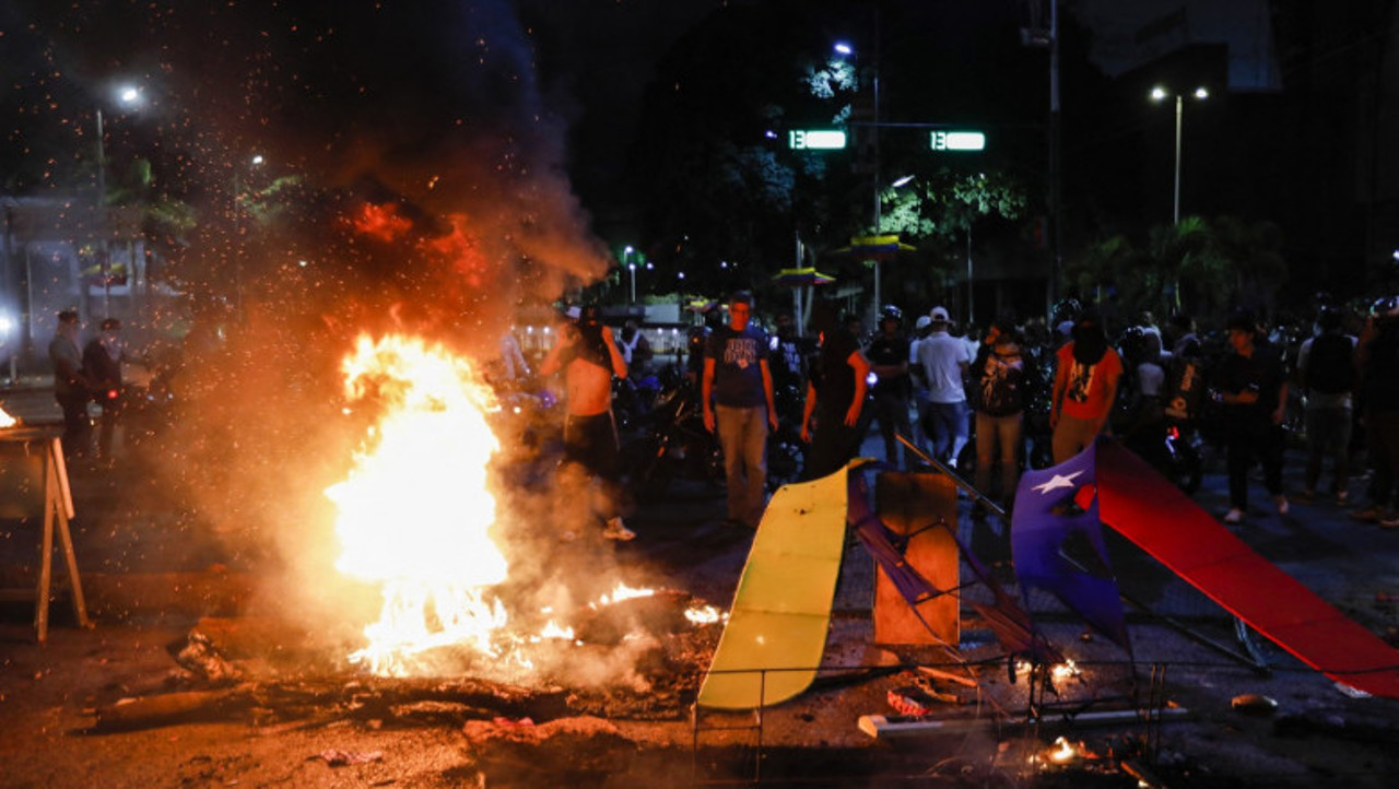 Violent protests in Venezuela after the re-election of President Nicolas Maduro. One person died