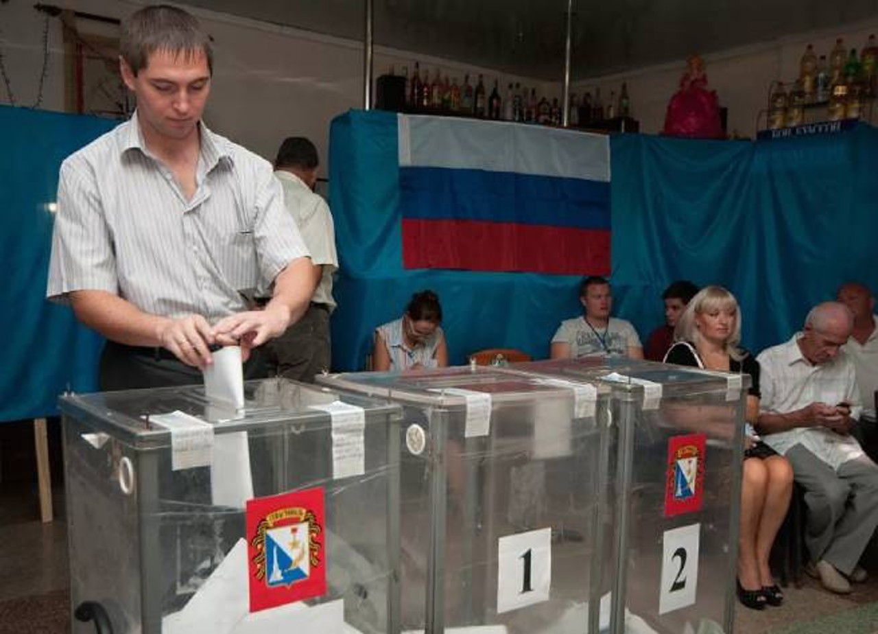 Rusia organizează alegeri în regiunile ocupate ale Ucrainei, contestate de Kiev și Occident