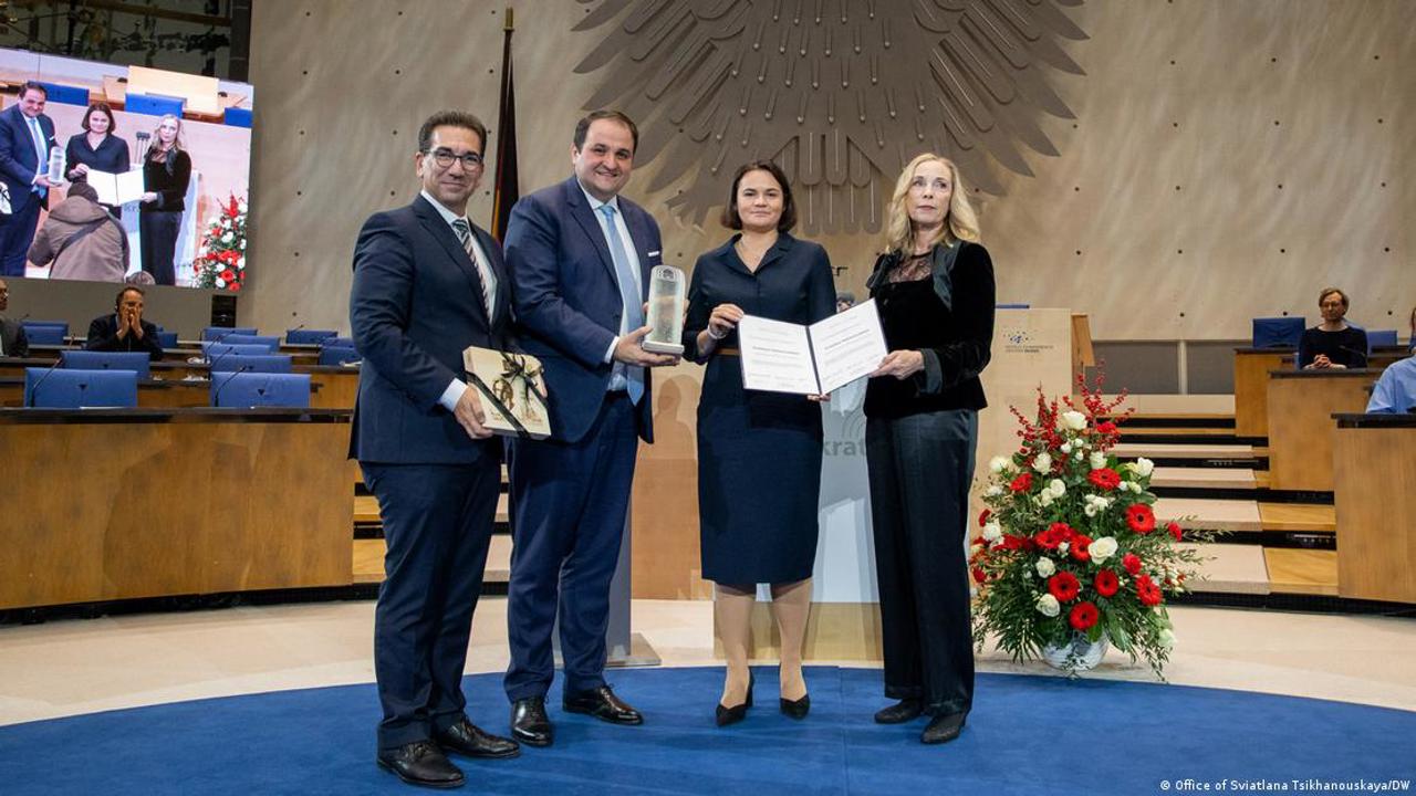 Tihanovskaia a primit în Germania Premiul Internațional pentru Democrație și Statul de Drept