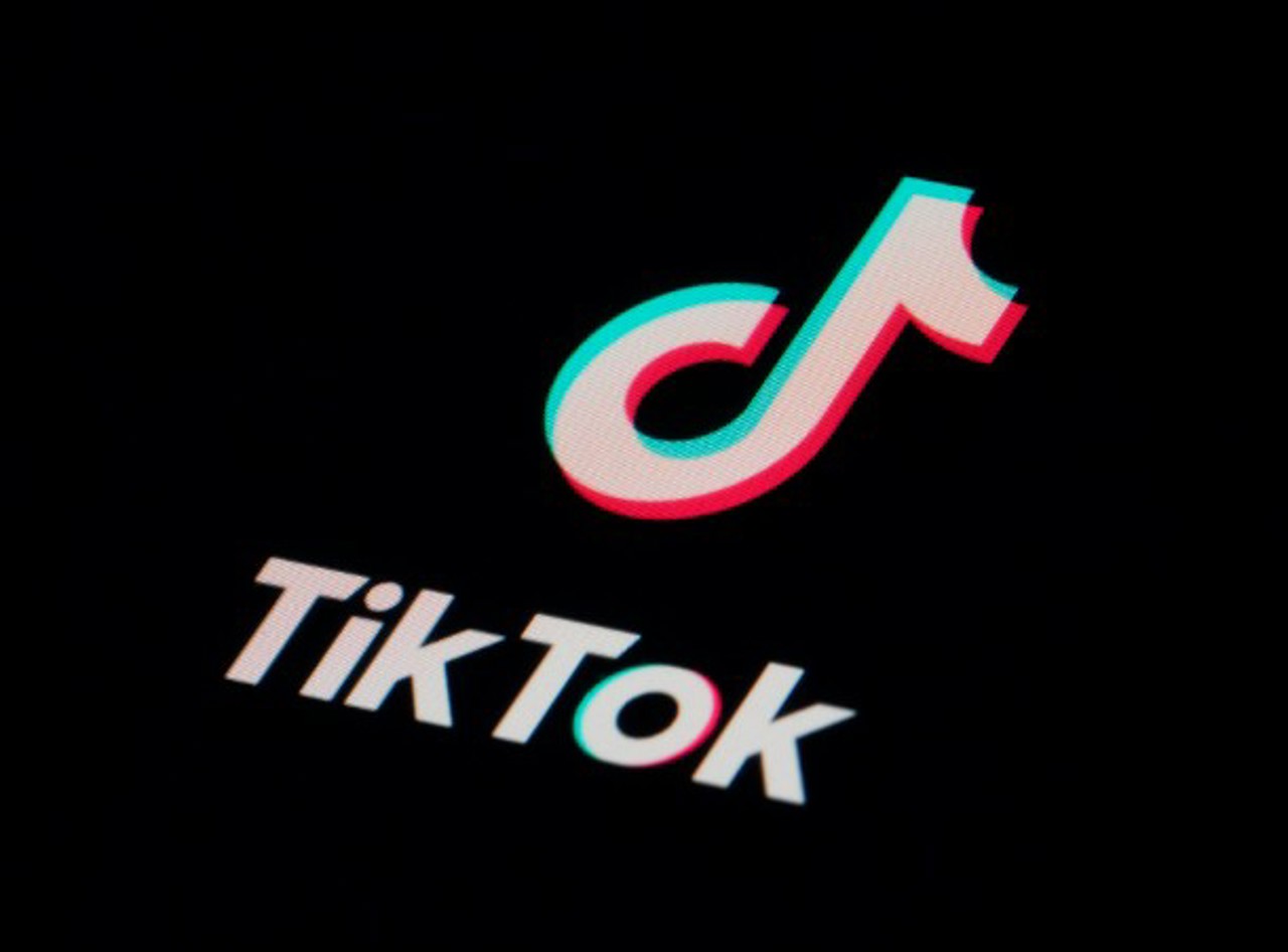 Romanian regulator warns TikTok over disinformation ahead of Moldova election