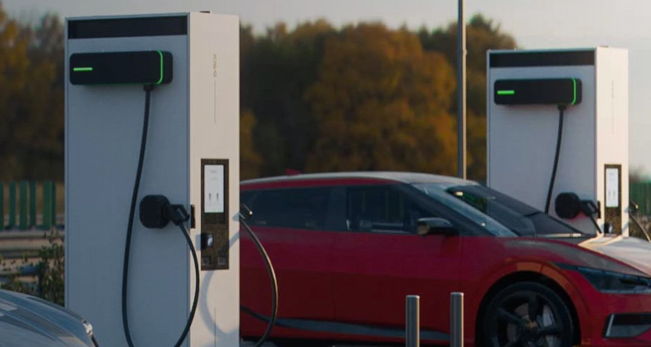 R. Moldova își propune ca 15% din parcul auto să fie electric până în 2030. Vor fi cel puțin 600 de stații de încărcare