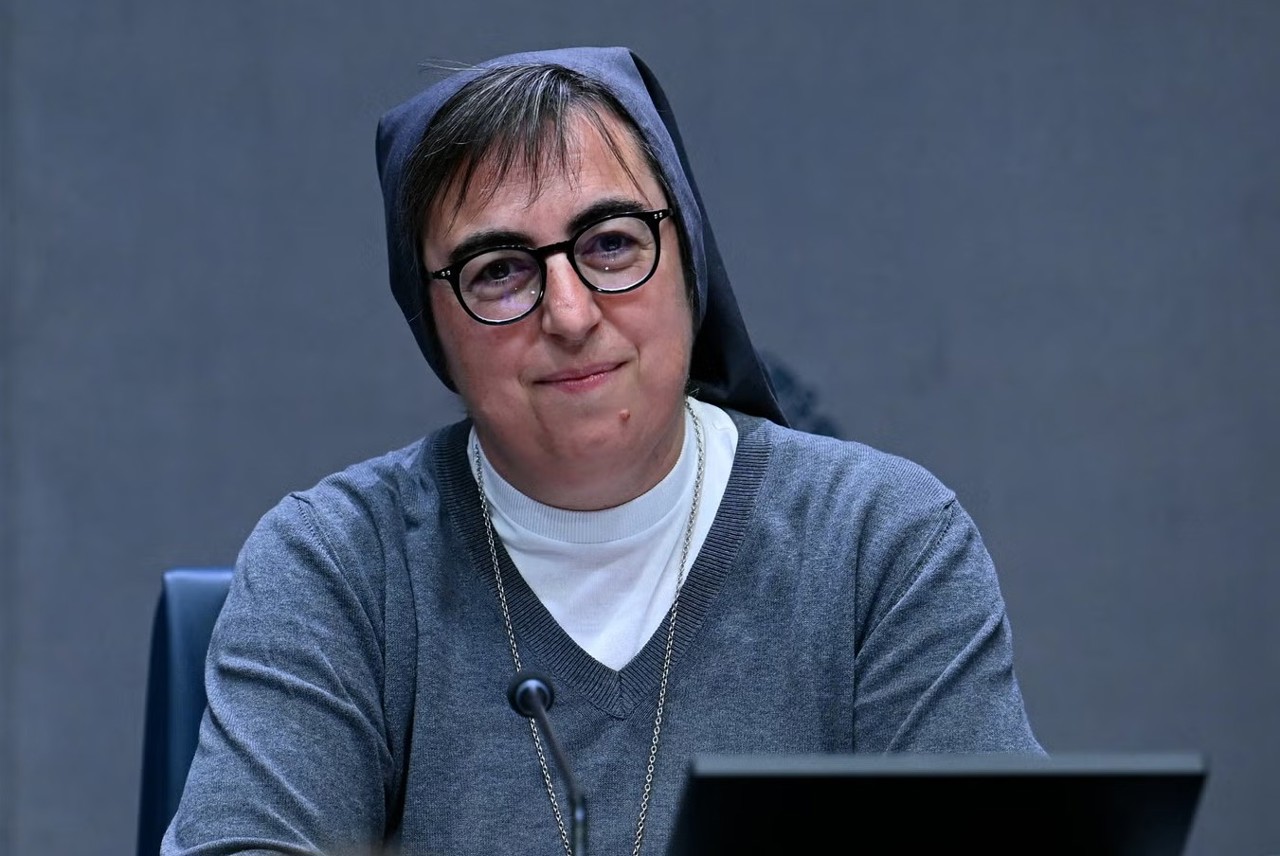 Papa Leon al XIV-lea numește o călugăriță în fruntea unui important departament al Vaticanului și face apel la evitarea unei noi schisme