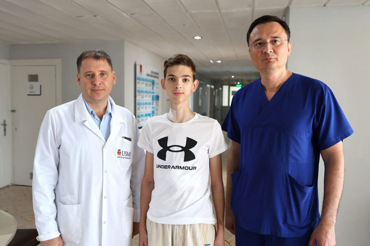 Al cincilea transplant hepatic pediatric, realizat de medicii din R. Moldova: Beneficiarul - un adolescent de 15 ani