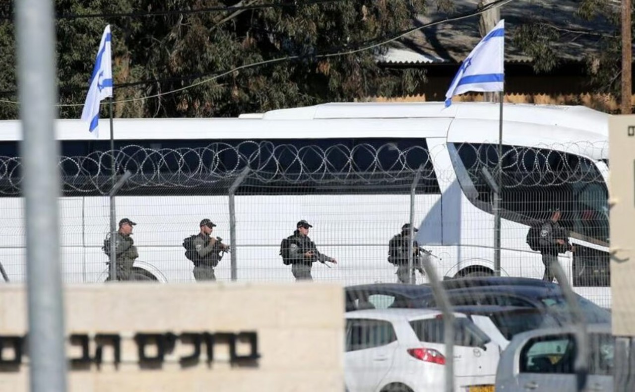 Израиль после задержки освободил 110 палестинских заключённых 