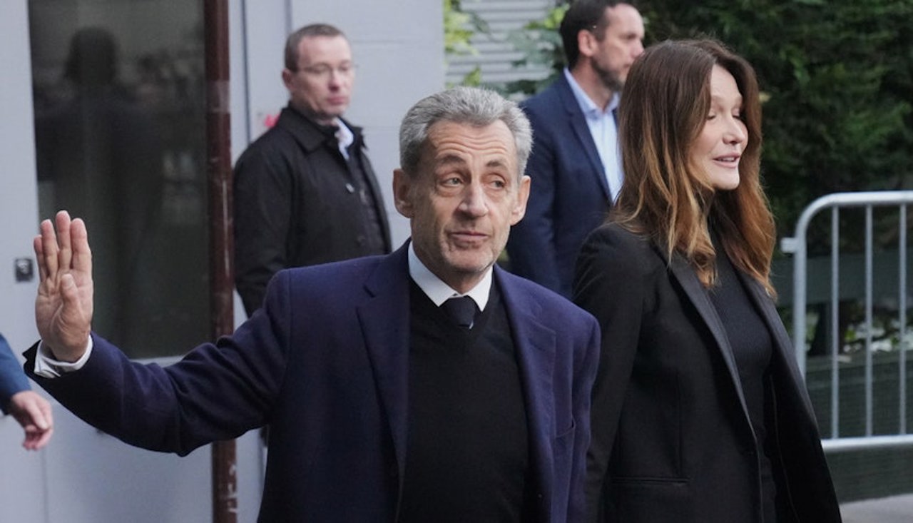 Fostul președinte francez Nicolas Sarkozy, eliberat după mai puțin de o lună de închisoare și plasat sub control judiciar