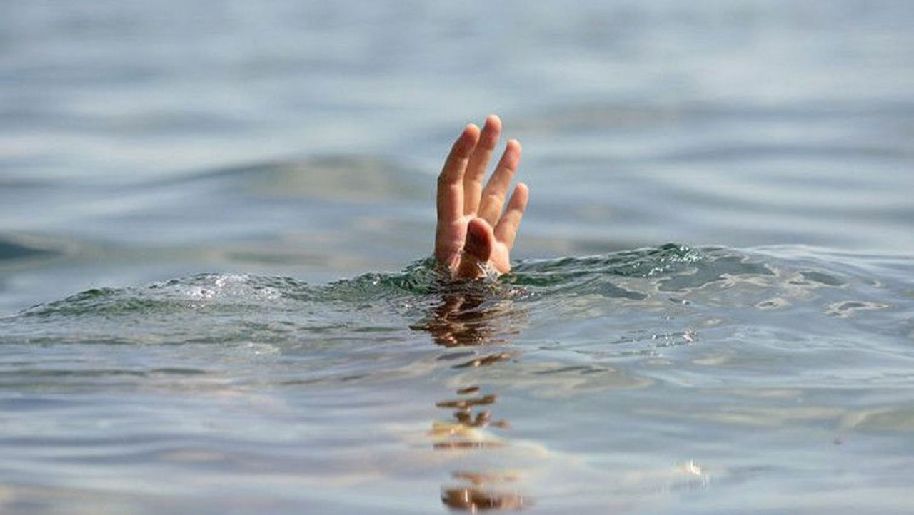 „A intrat în apă și nu a mai ieșit la suprafață”. Un bărbat de 40 de ani s-a înecat la Zagarancea