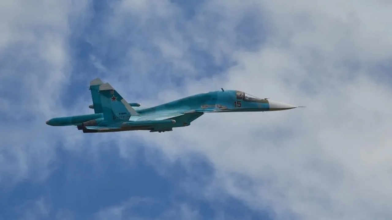 Ukraine claims precision strike: Three Russian Su-34s downed in Kherson