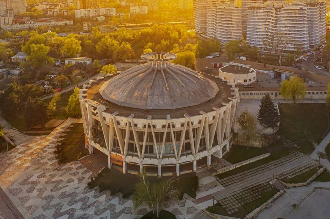 visit Chisinau