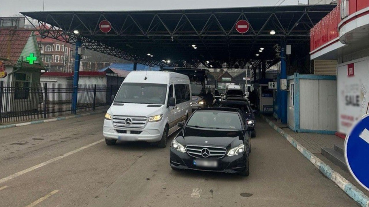 Heavy traffic at Otaci–Moghilev-Podolsk after Palanca and Tudora closures