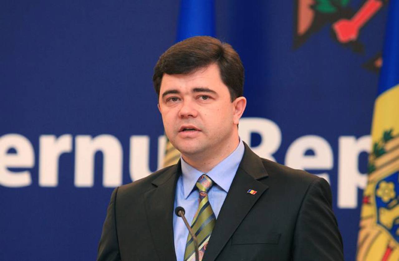 Victor Osipov, fost viceprim-ministru, reținut pentru suspiciuni de abuz de serviciu în același dosar cu Vladimir Andronachi