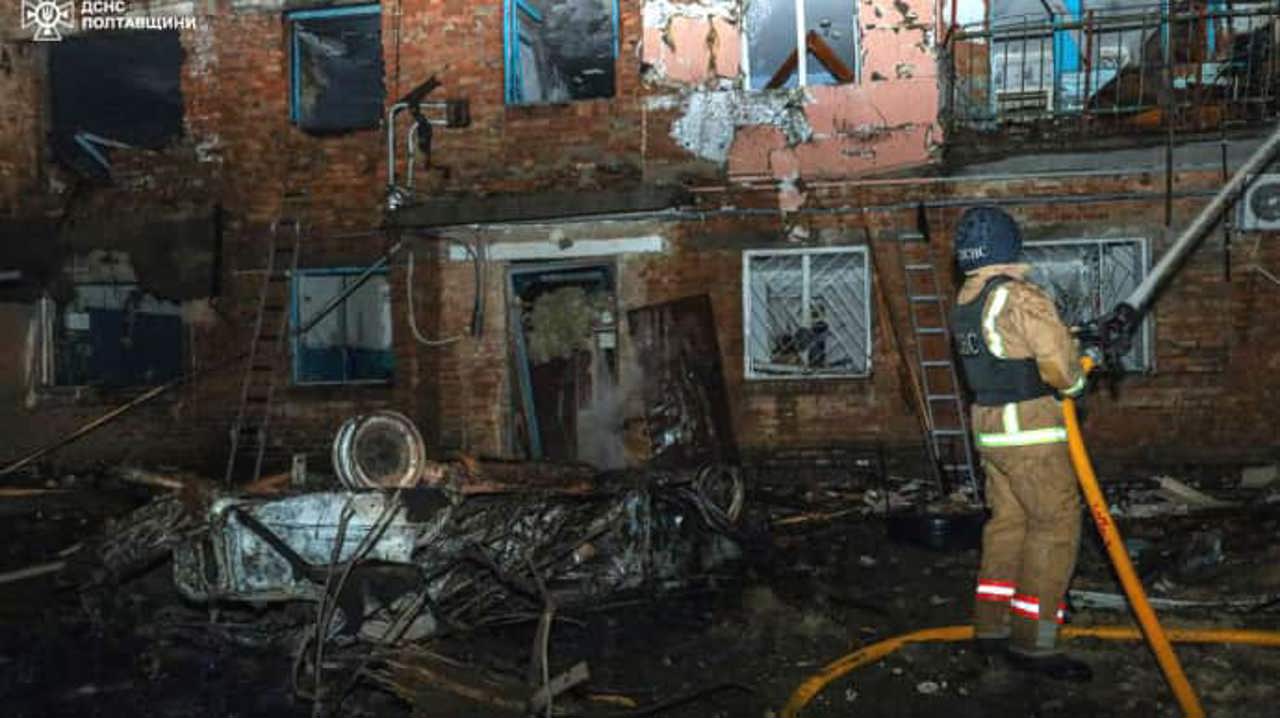 Război în Ucraina: Clădiri rezidențiale din regiunea Poltava, distruse de drone și rachete