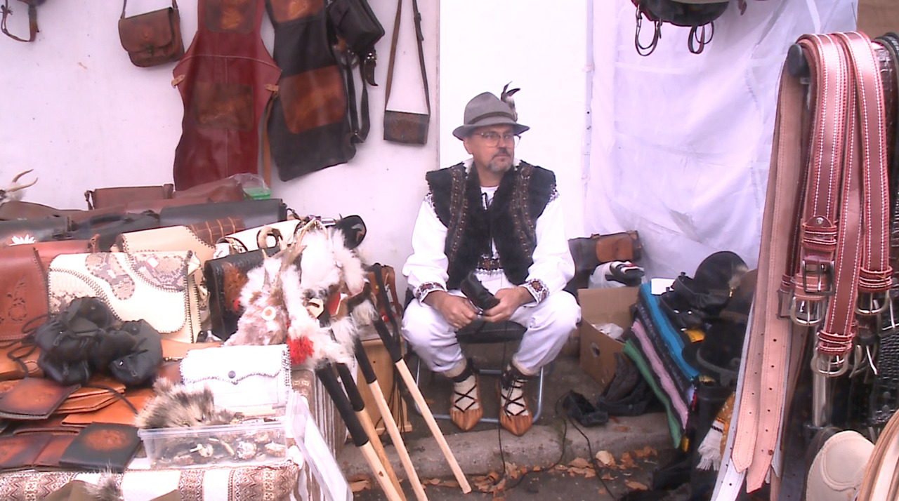 Cultural heritage without borders: folk artisans from both sides of the Prut meet in Iași