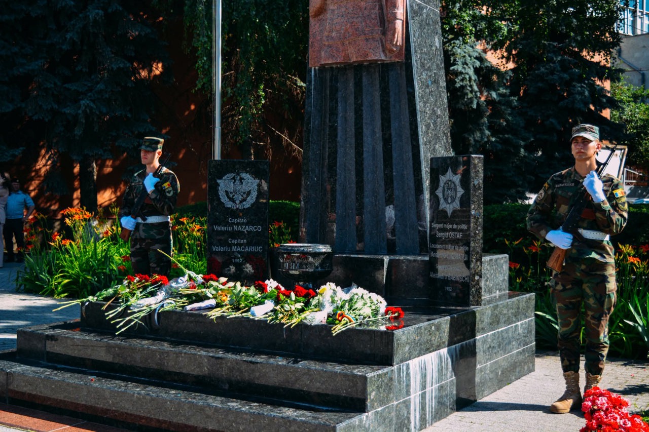 Eroi care și-au sacrificat viața pentru Patrie: R. Moldova îi comemorează pe luptătorii din 1992