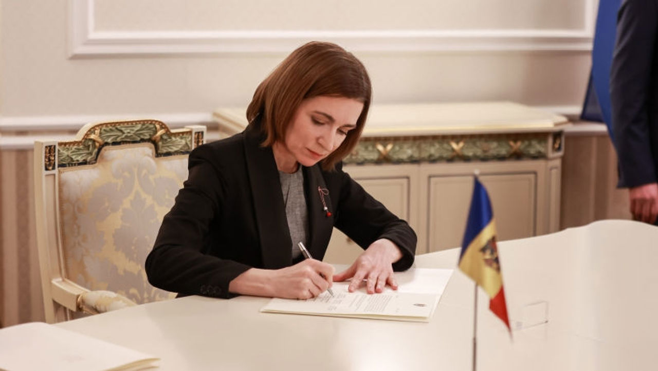 Six judges, dismissed from office. President Maia Sandu signed the decree