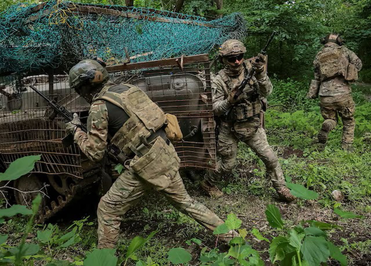 UE analizează limitarea protecției temporare pentru bărbații ucraineni apți de serviciul militar