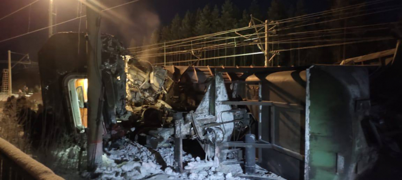 Столкновение двух поездов в Мурманской области: минимум 14 человек пострадали