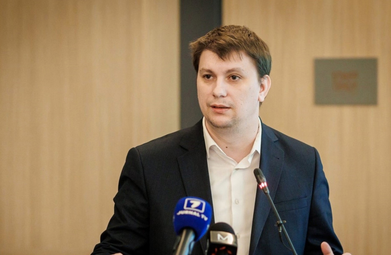 Глава Таможенной службы Александру Якуб уволился с должности