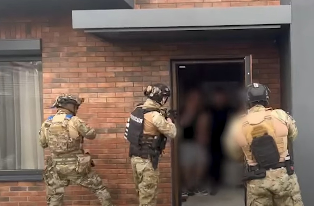 (ВИДЕО) Предлагали вложить сбережения в криптовалюту: среди жертв украинских мошенников оказались и граждане Молдовы