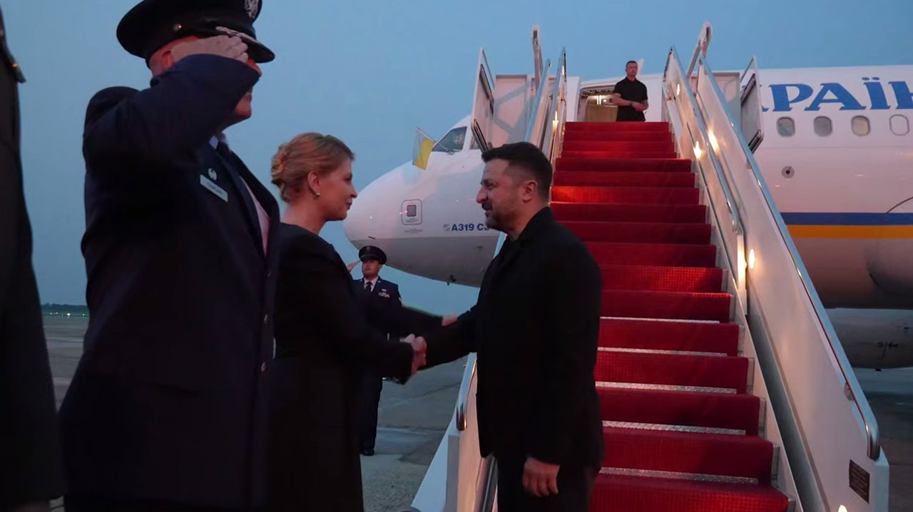 Volodimir Zelenski a ajuns în SUA pentru o întâlnire cu Donald Trump