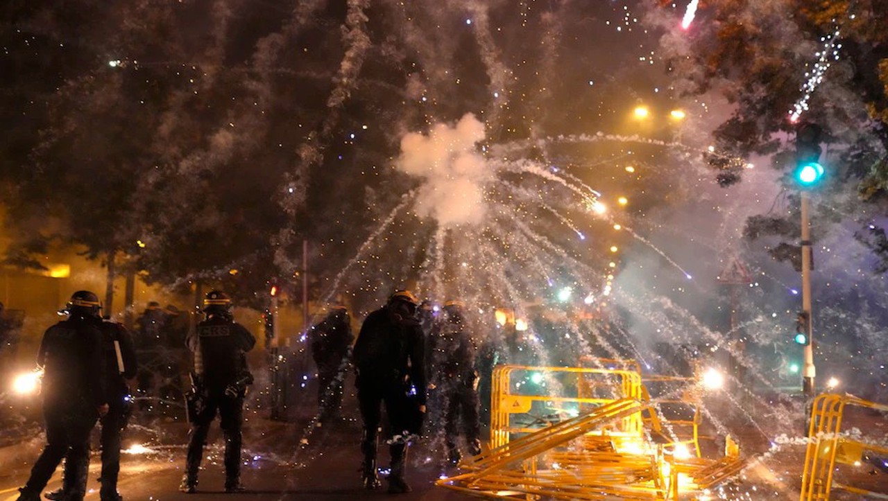 Violence in France continues for the fourth night in a row. Nearly 500 people arrested