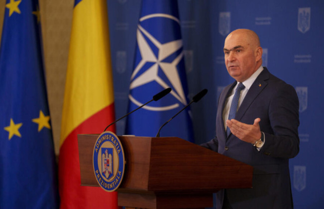 Правительство Илие Боложана отправлено в отставку — парламент Румынии поддержал вотум недоверия