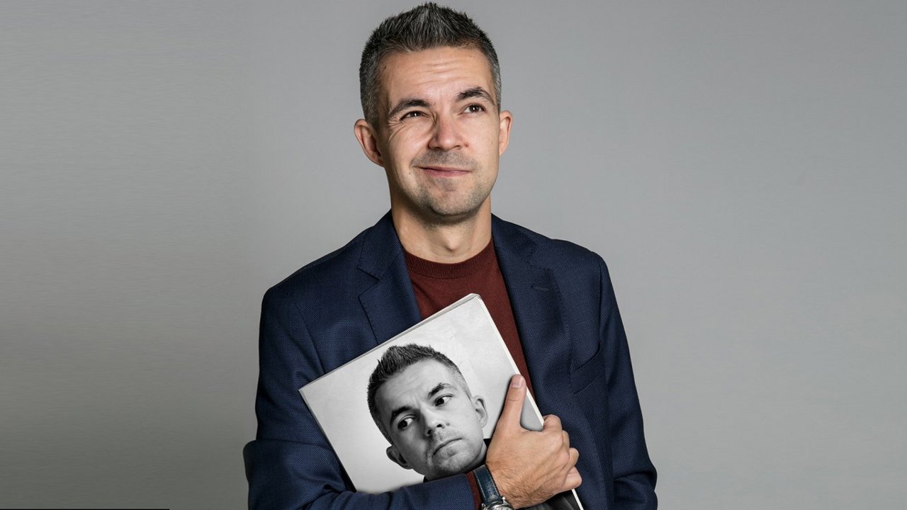 Писатель Саша Филипенко: Если верить следствию, причиной массовых протестов в Беларуси стала моя литература