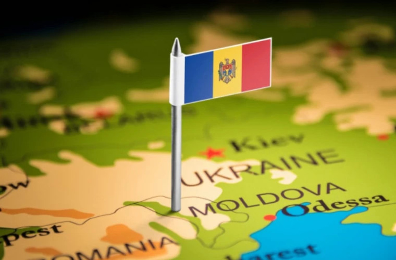 Ukraine aligns itself with the EU's decision to impose sanctions on people who try to destabilise the Republic of Moldova