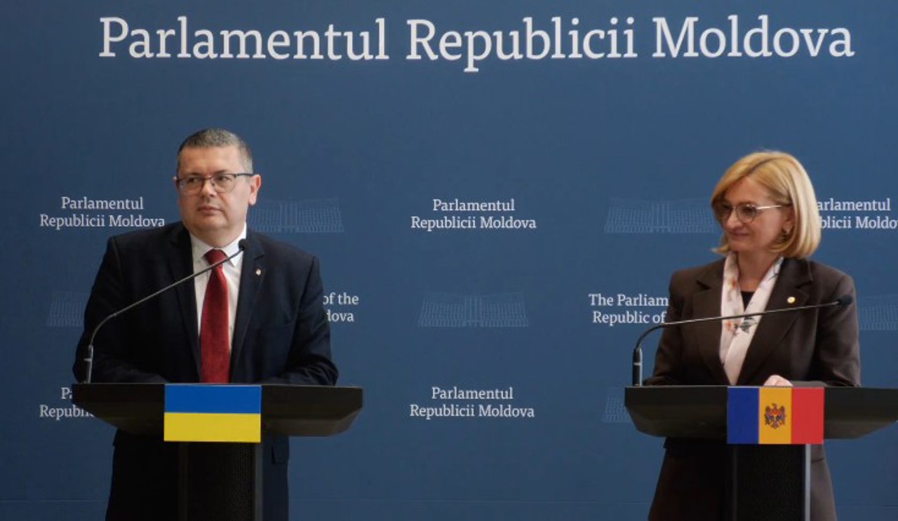Mesaj comun la Chișinău: Locul R. Moldova și al Ucrainei este în Uniunea Europeană