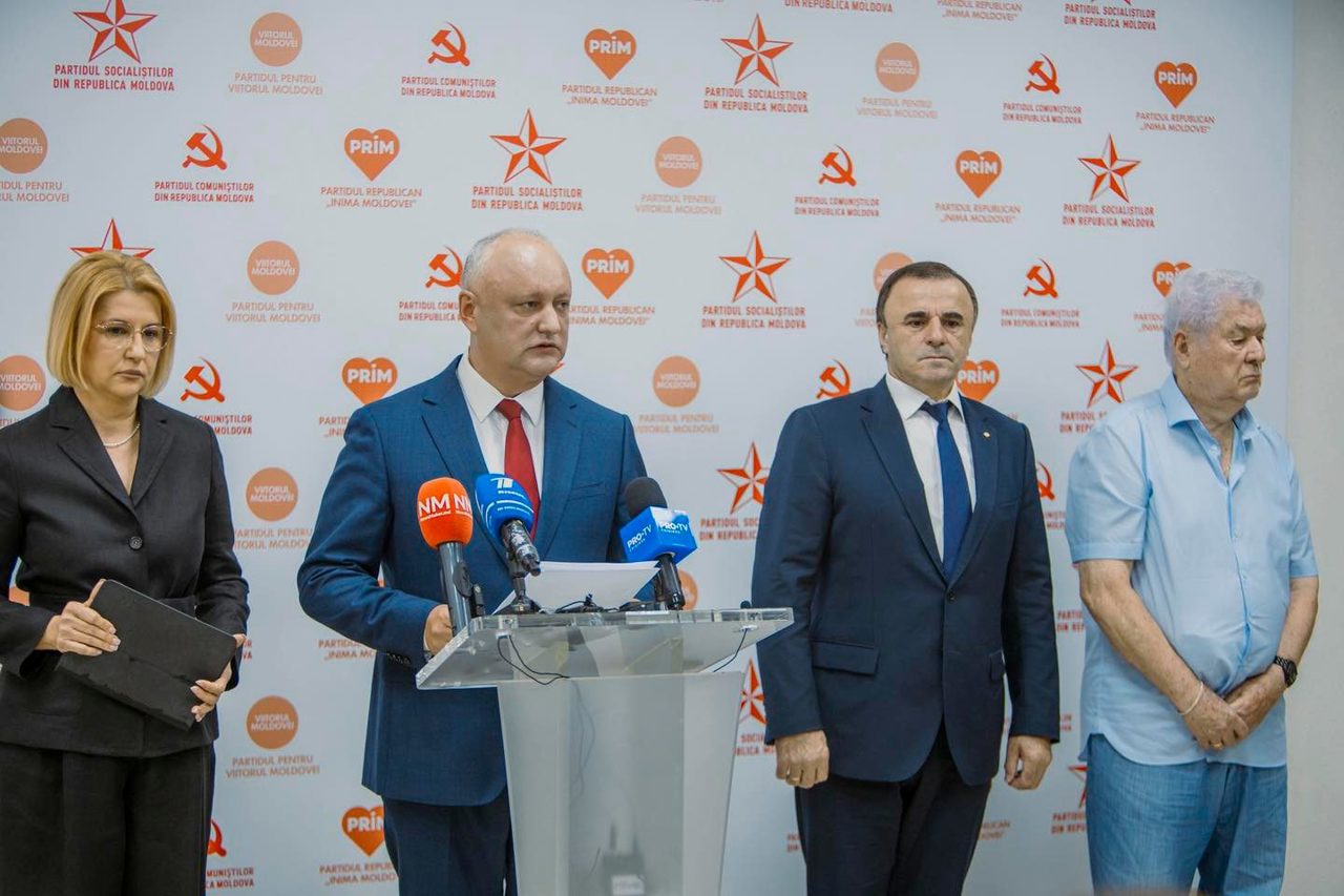 Patru partide de opoziție anunță formarea unui bloc electoral pentru alegerile parlamentare din 28 septembrie