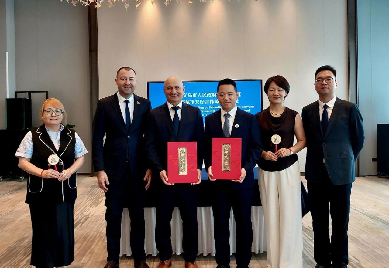 Vinurile din Ialoveni, vândute în orașul din China care găzduiește unul dintre cele mai mari centre comerciale angro din lume 