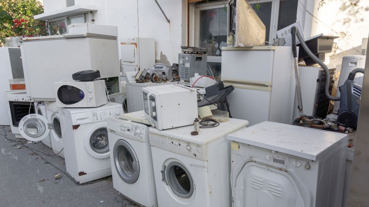 Programul EcoVoucher: alte peste 500 de familii își vor cumpăra electrocasnice noi, cu sprijinul financiar al Norvegiei