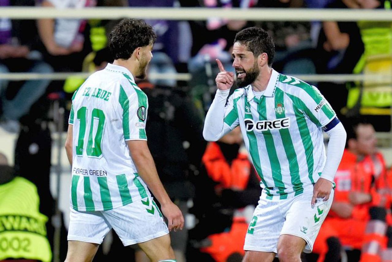 Real Betis Sevilla, de la meciul în compania Petrocubului, la finala Ligii Conferințelor 