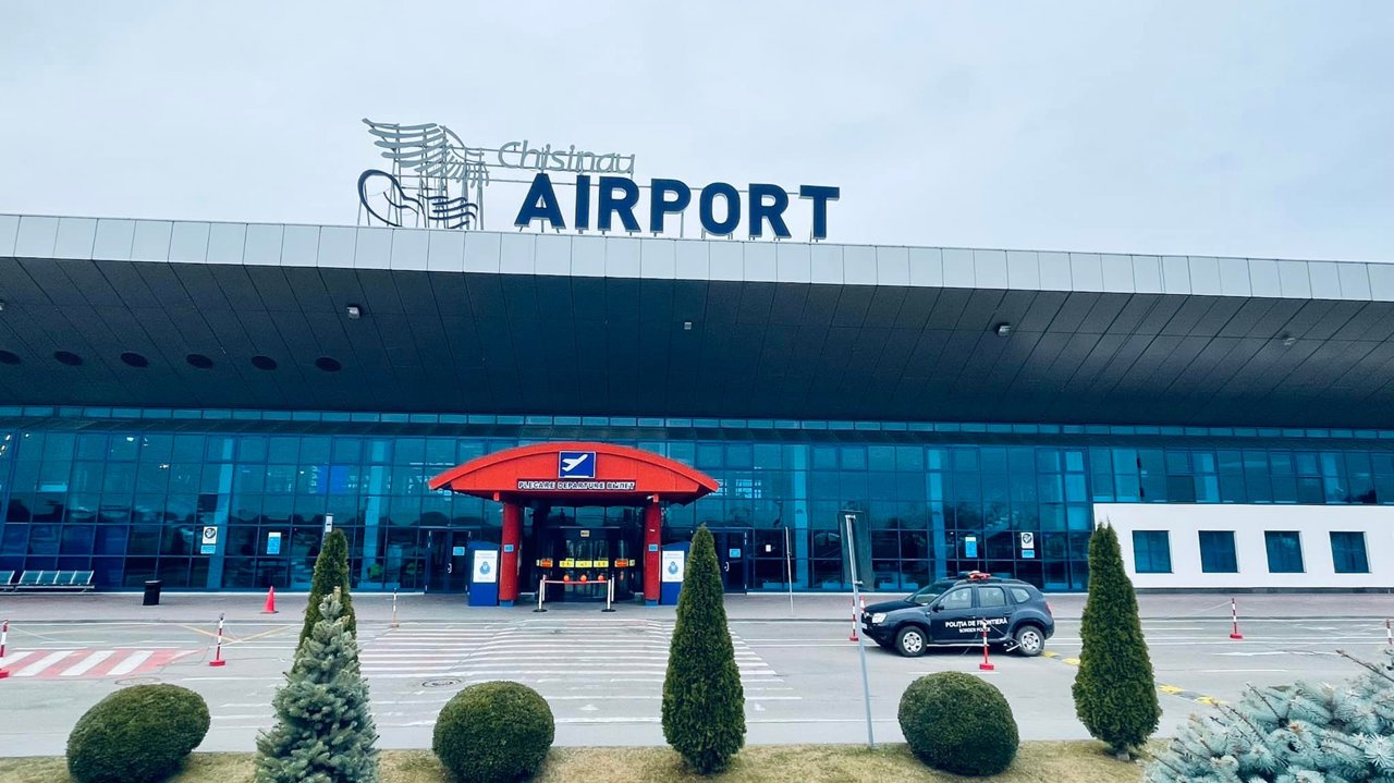 În atenția călătorilor: Activitatea Aeroportului Internațional Chișinău a fost reluată în regim normal