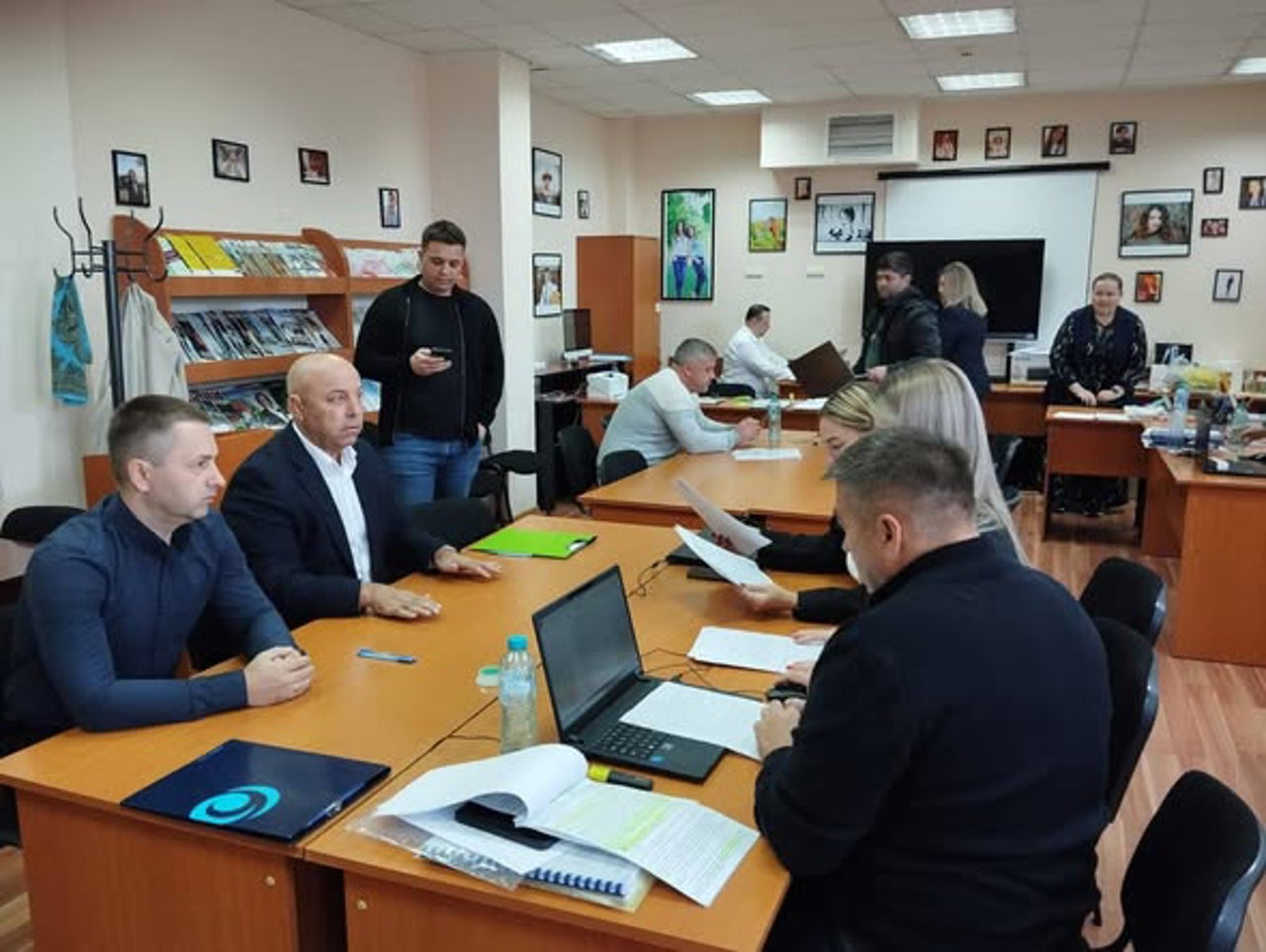 Fostul deputat Petru Vlah a depus actele la Consiliul Electoral al Găgăuziei: Al patrulea pretendent la funcția de bașcan