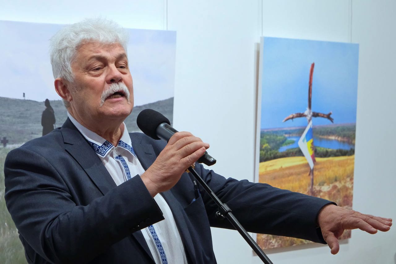 Vasile Șoimaru. 75 de ani// Economistul și omul politic, în ipostază de fotograf, surprinzând „Culori în mișcare”