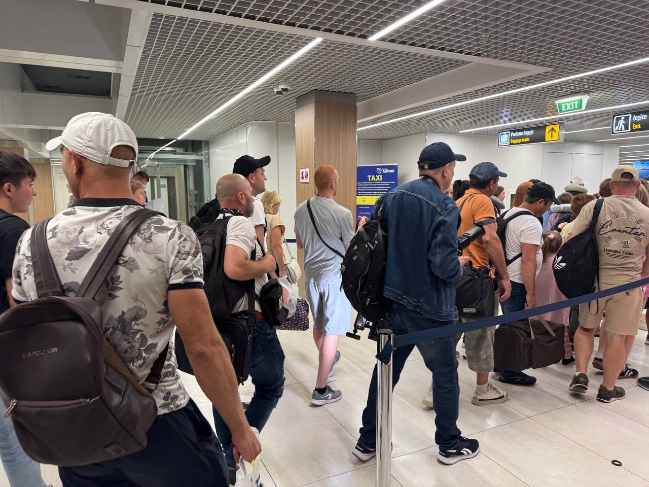 Heavy traffic at Chisinau Airport; travelers advised to arrive three hours early