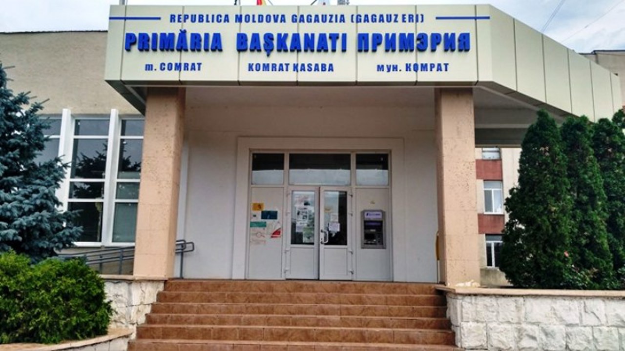 Журналист-расследователь Петр Гарчу: Спустя час после обысков в примэрии Комрата, Анастасов принимал делегацию из Эстонии